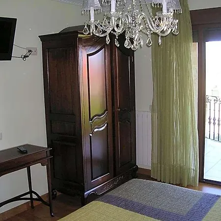 فندق Rural Mies De 4*